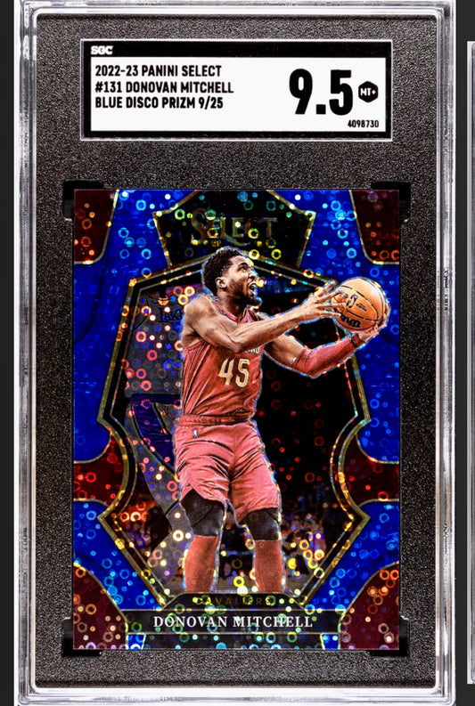 2022-23 PANINI SELECT #131 DONOVAN MITCHELL BLUE DISCO PRIZM 9/25 SGC 9.5