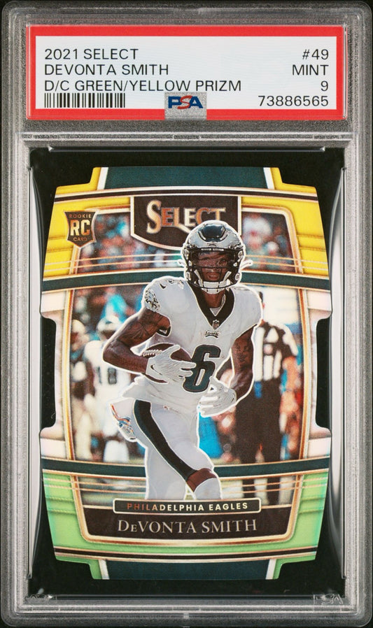 2021 SELECT DEVONTA SMITH D/C GREEN/YELLOW PRIZM PSA 9